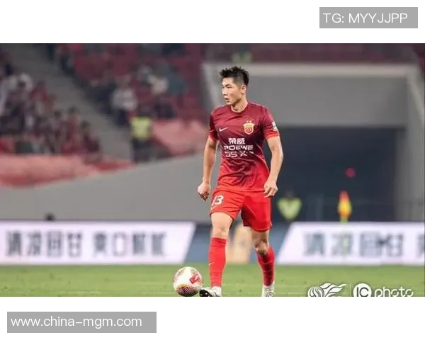 竞赛还有一周开打,上海海港迎来一个令人振奋的大喜讯,中超冠军稳了